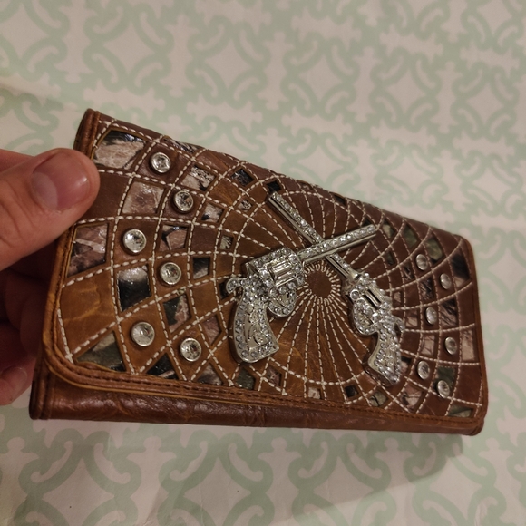 Ruby Collection Western Rhinestone Wallet - Picture 12 of 13